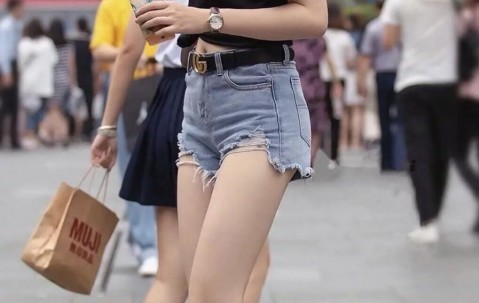 子宫内膜增厚，症状、原因及分析
